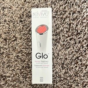 Glo Wrinkle Treatment Device - White